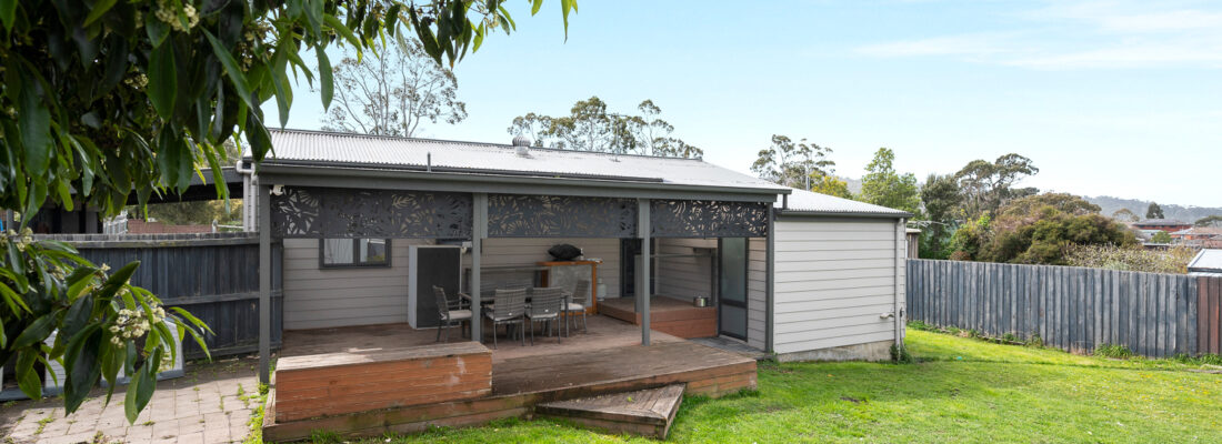 Kelly Fall & Jo Brownless Kelly Fall, Jo Brownless Fall Real Estate Kelly Fall & Jo Brownless