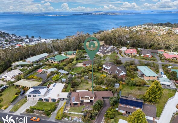 Fall Real Estate 7 Keen Court, KINGSTON TAS 7050