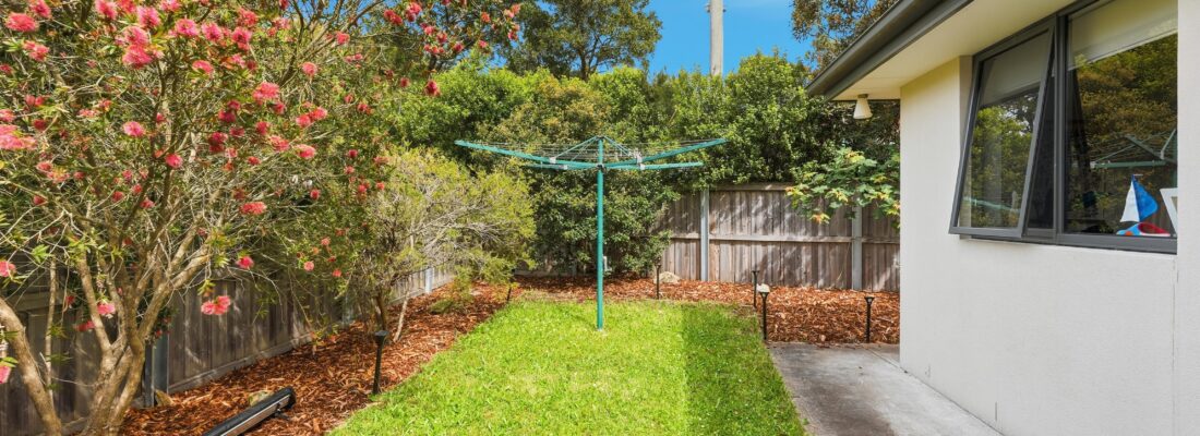 Kelly Fall & Jo Brownless Kelly Fall, Jo Brownless Fall Real Estate Kelly Fall & Jo Brownless