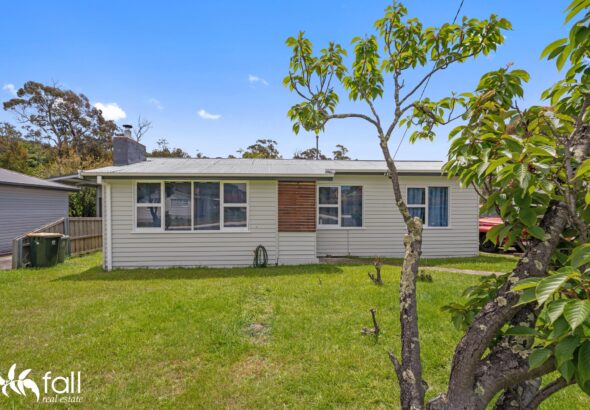 12 Karambi Street, CHIGWELL TAS 7011 Properties Sold Hobart Fall Real Estate 12 Karambi Street, CHIGWELL TAS 7011