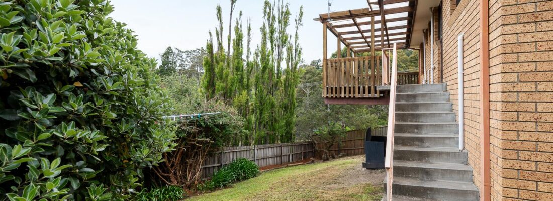 Kelly Fall & Jo Brownless Kelly Fall, Jo Brownless Fall Real Estate Kelly Fall & Jo Brownless