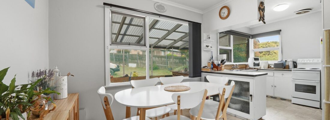 Deb Lawler Deb Lawler Fall Real Estate Deb Lawler