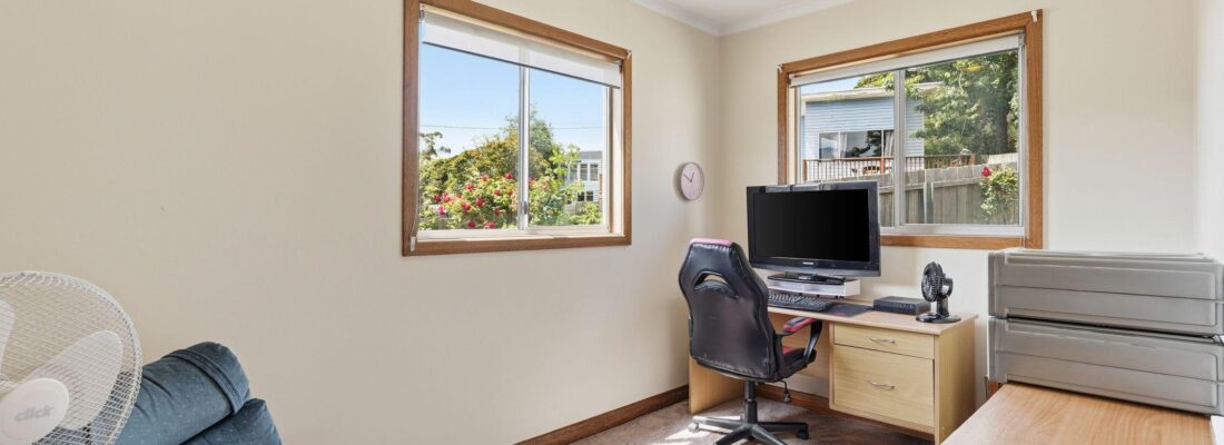 Sam Scarlett Sam Scarlett Fall Real Estate Sam Scarlett