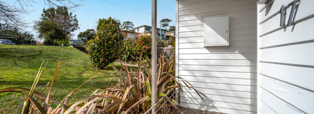 Kelly Fall & Jo Brownless Kelly Fall, Jo Brownless Fall Real Estate Kelly Fall & Jo Brownless