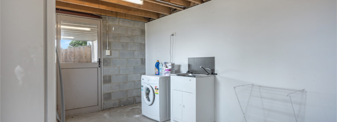 Kelly Fall & Jo Brownless Kelly Fall, Jo Brownless Fall Real Estate Kelly Fall & Jo Brownless