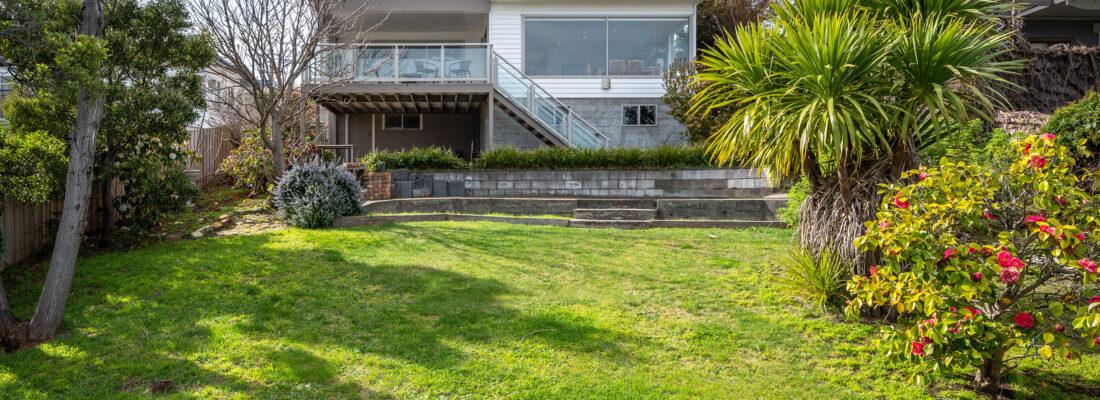 Kelly Fall & Jo Brownless Kelly Fall, Jo Brownless Fall Real Estate Kelly Fall & Jo Brownless