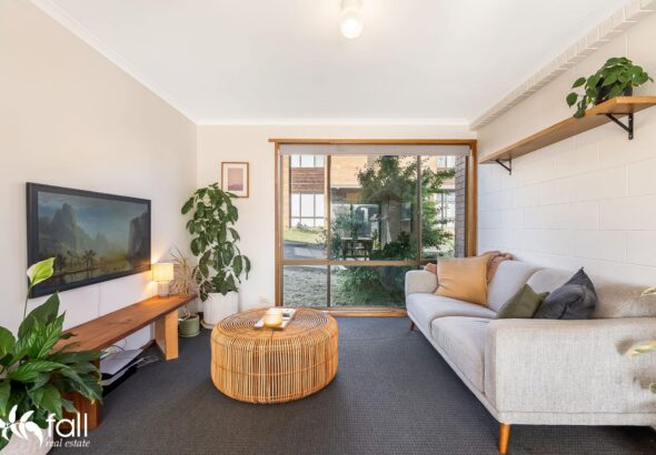 25/4 Clifford Court, HOWRAH TAS 7018 Elle Rooke-Jones Fall Real Estate 25/4 Clifford Court, HOWRAH TAS 7018