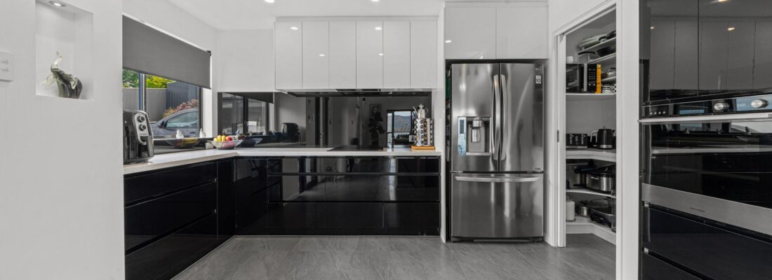 Suzanne Eaton suzanne eaton Fall Real Estate Suzanne Eaton