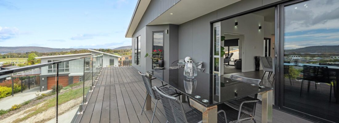 Suzanne Eaton suzanne eaton Fall Real Estate Suzanne Eaton