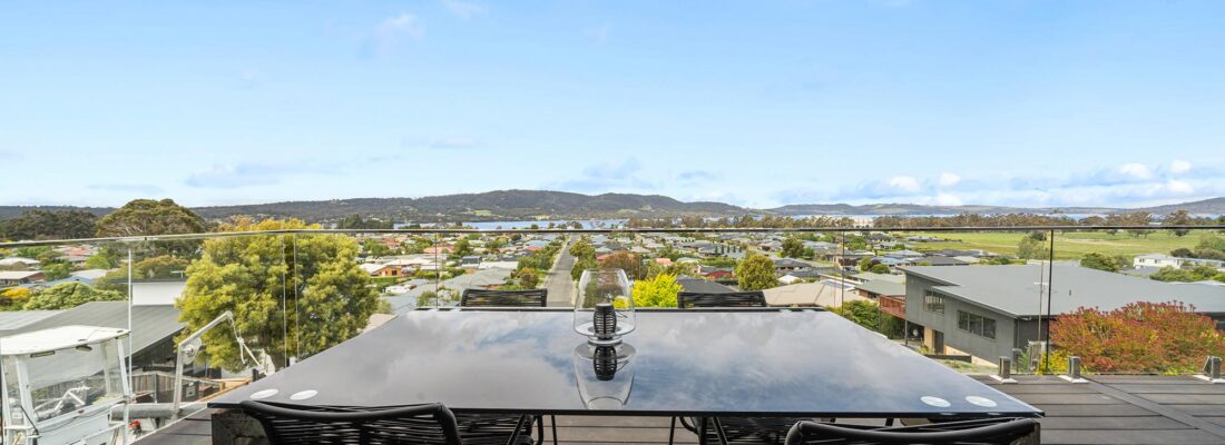 Suzanne Eaton suzanne eaton Fall Real Estate Suzanne Eaton