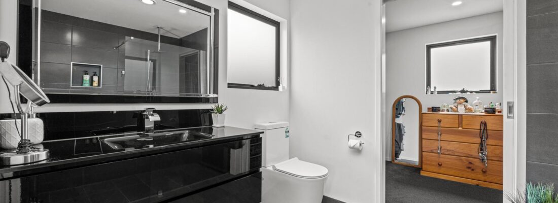 Suzanne Eaton suzanne eaton Fall Real Estate Suzanne Eaton