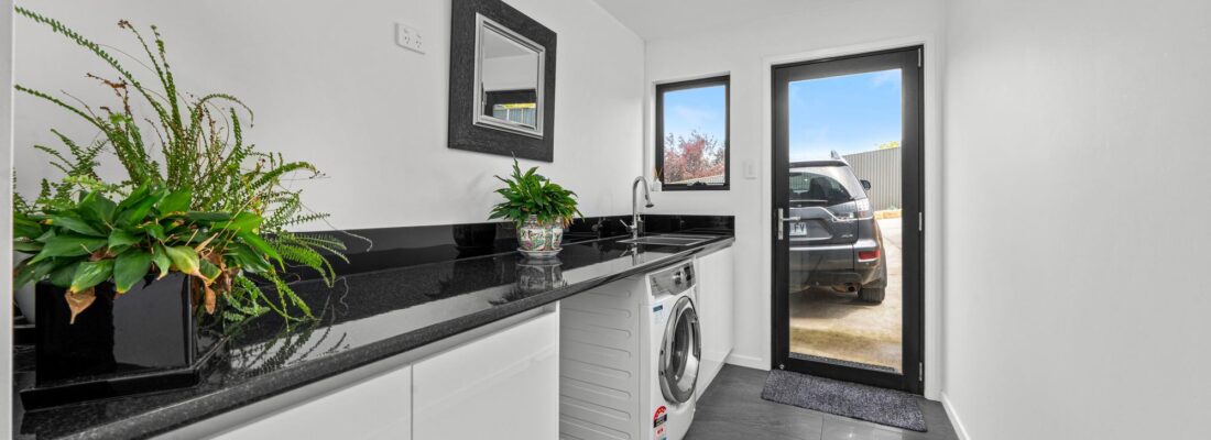 Suzanne Eaton suzanne eaton Fall Real Estate Suzanne Eaton