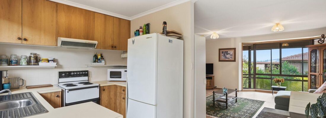 Sam Scarlett Sam Scarlett Fall Real Estate Sam Scarlett