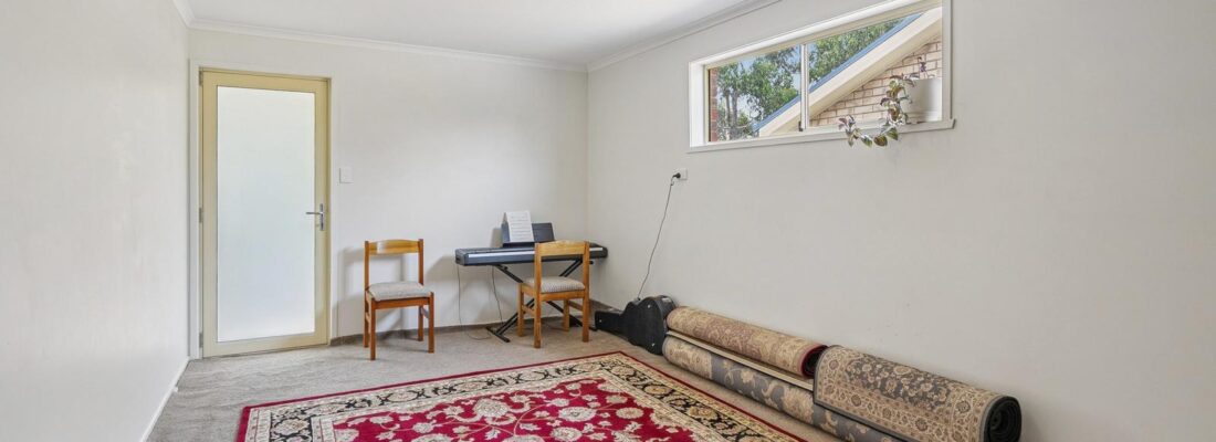 Kim Chandler-Storey Kim Chandler-Storey Fall Real Estate Kim Chandler-Storey