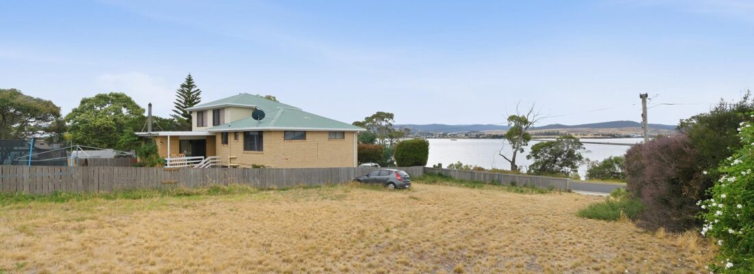 Deb Lawler Deb Lawler Fall Real Estate Deb Lawler