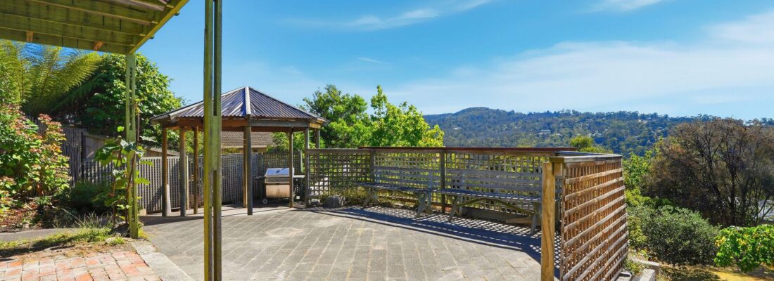 Sam Scarlett Sam Scarlett Fall Real Estate Sam Scarlett