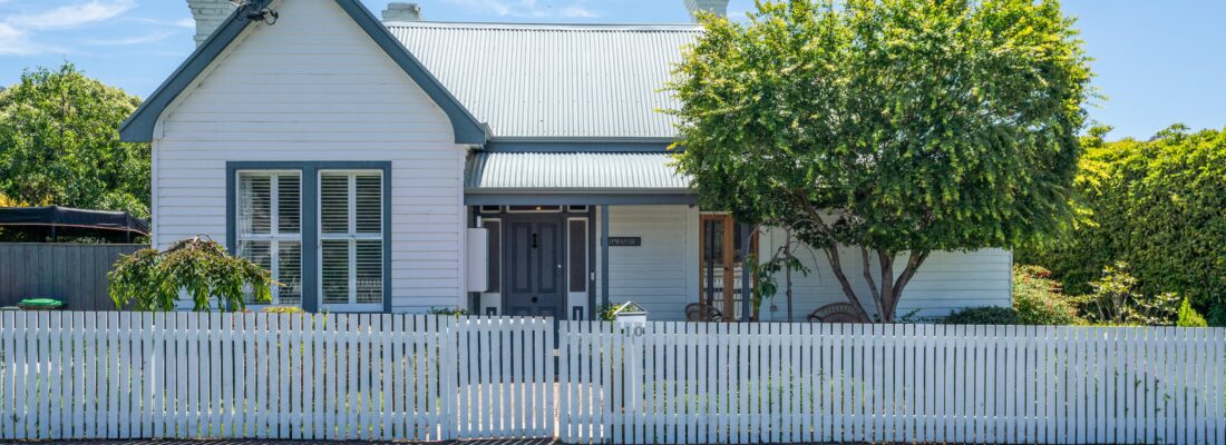 Fall Real Estate Daniela Lee-Archer