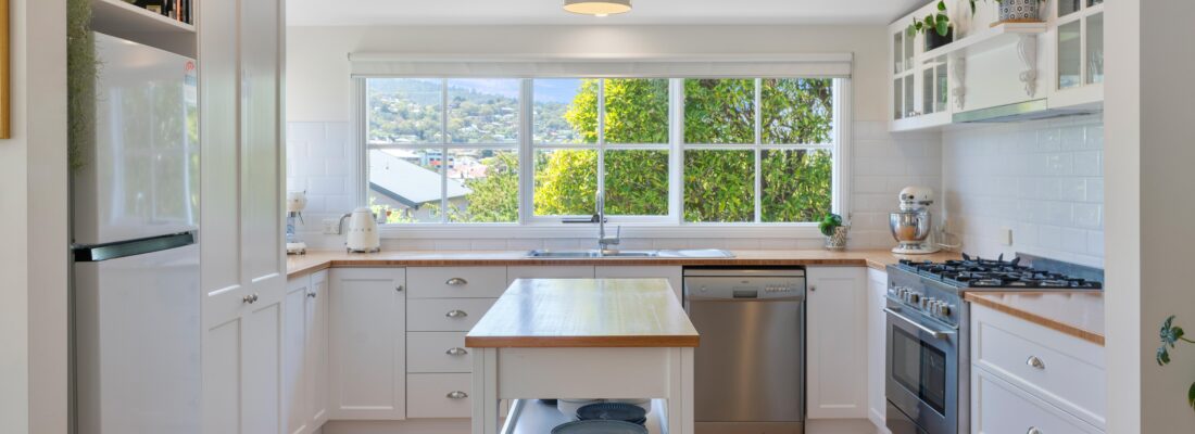 Daniela Lee-Archer Daniela Lee-Archer Fall Real Estate Daniela Lee-Archer