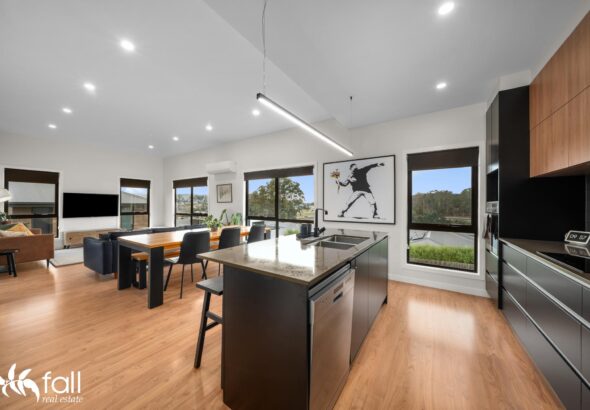 19 Reeves Crescent, KINGSTON TAS 7050 Rentals Hobart Fall Real Estate 19 Reeves Crescent, KINGSTON TAS 7050
