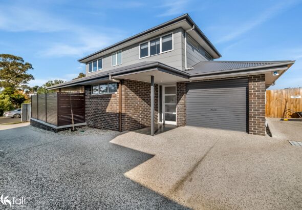 1/30 Powell Road, BLACKMANS BAY TAS 7052 Rentals Hobart Fall Real Estate 1/30 Powell Road, BLACKMANS BAY TAS 7052