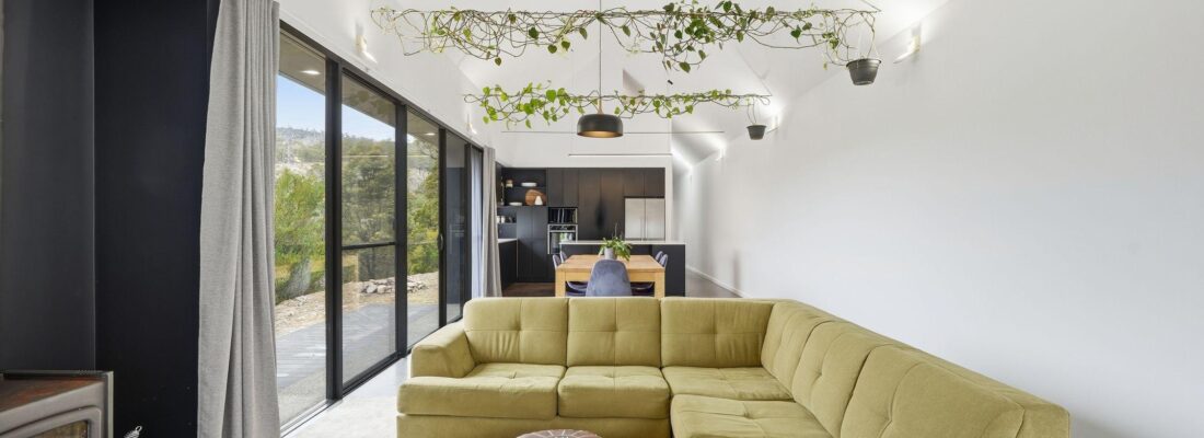 Justin Parr and Sarah Parr Justin Parr, Jo Brownless Fall Real Estate Justin Parr and Sarah Parr