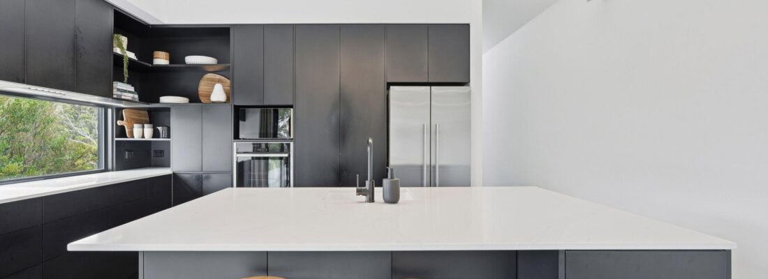 Justin Parr and Sarah Parr Justin Parr, Jo Brownless Fall Real Estate Justin Parr and Sarah Parr