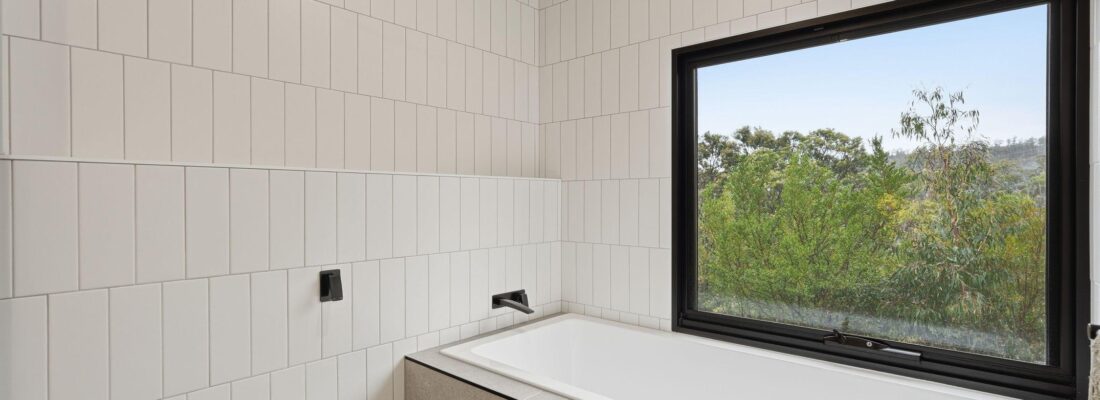 Justin Parr and Sarah Parr Justin Parr, Jo Brownless Fall Real Estate Justin Parr and Sarah Parr