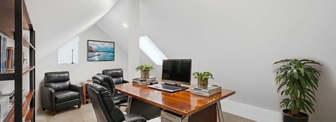 Justin Parr and Sarah Parr Justin Parr, Jo Brownless Fall Real Estate Justin Parr and Sarah Parr