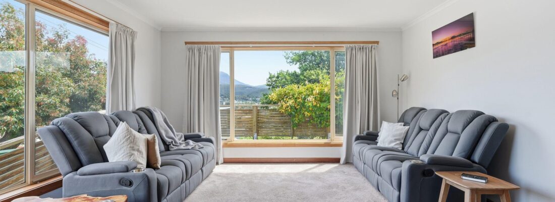 Sam Scarlett Sam Scarlett Fall Real Estate Sam Scarlett