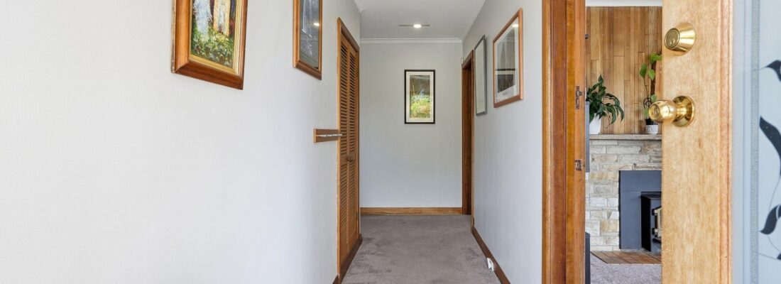 Sam Scarlett Sam Scarlett Fall Real Estate Sam Scarlett