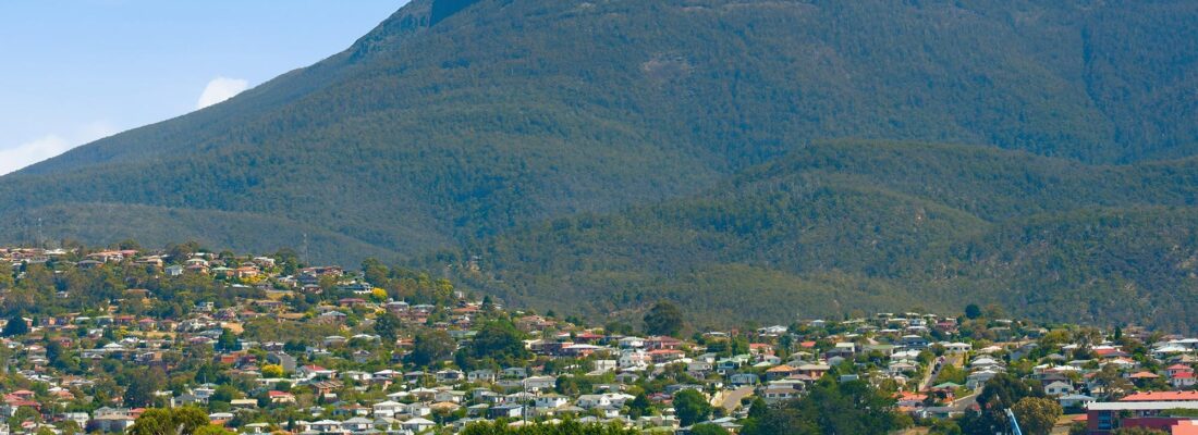 Elyse Lamprill Elyse Lamprill Fall Real Estate Elyse Lamprill