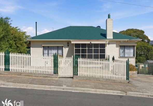 Fall Real Estate 3 Rothesay Circle, GOODWOOD TAS 7010