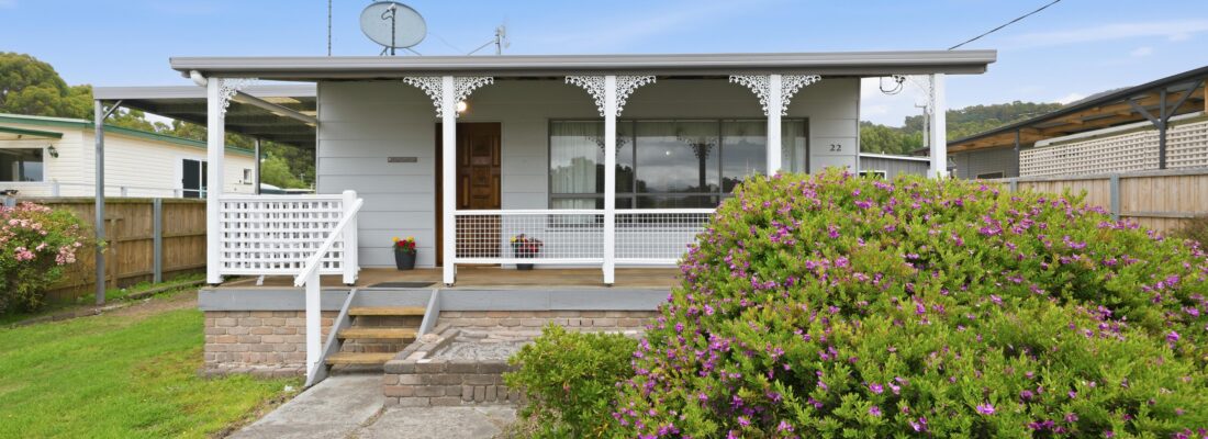 Suzanne Eaton suzanne eaton Fall Real Estate Suzanne Eaton