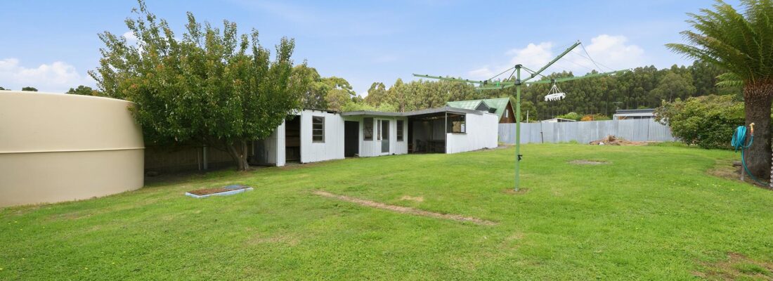 Suzanne Eaton suzanne eaton Fall Real Estate Suzanne Eaton