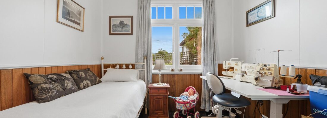 Suzanne Eaton suzanne eaton Fall Real Estate Suzanne Eaton