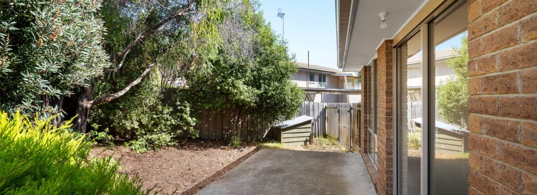 Kelly Fall & Jo Brownless Kelly Fall, Jo Brownless Fall Real Estate Kelly Fall & Jo Brownless