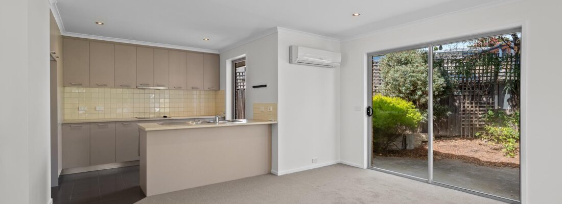 Kelly Fall & Jo Brownless Kelly Fall, Jo Brownless Fall Real Estate Kelly Fall & Jo Brownless