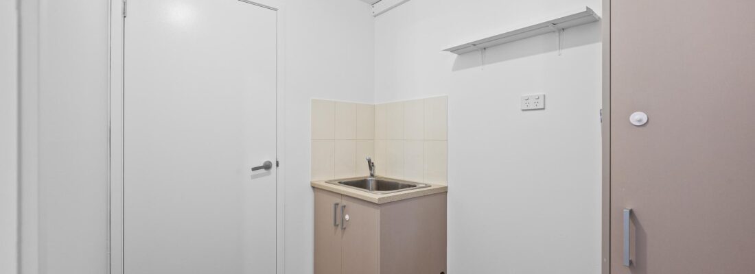 Kelly Fall & Jo Brownless Kelly Fall, Jo Brownless Fall Real Estate Kelly Fall & Jo Brownless