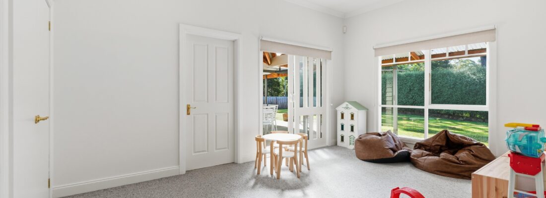 Sam Scarlett Sam Scarlett Fall Real Estate Sam Scarlett