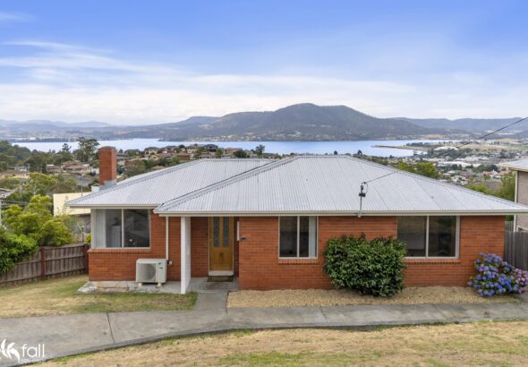 Fall Real Estate 107 Brent Street, GLENORCHY TAS 7010