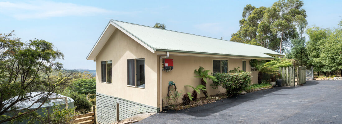 Kelly Fall & Jo Brownless Kelly Fall, Jo Brownless Fall Real Estate Kelly Fall & Jo Brownless