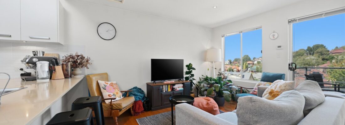 Sara Hearn Sara Hearn Fall Real Estate Sara Hearn