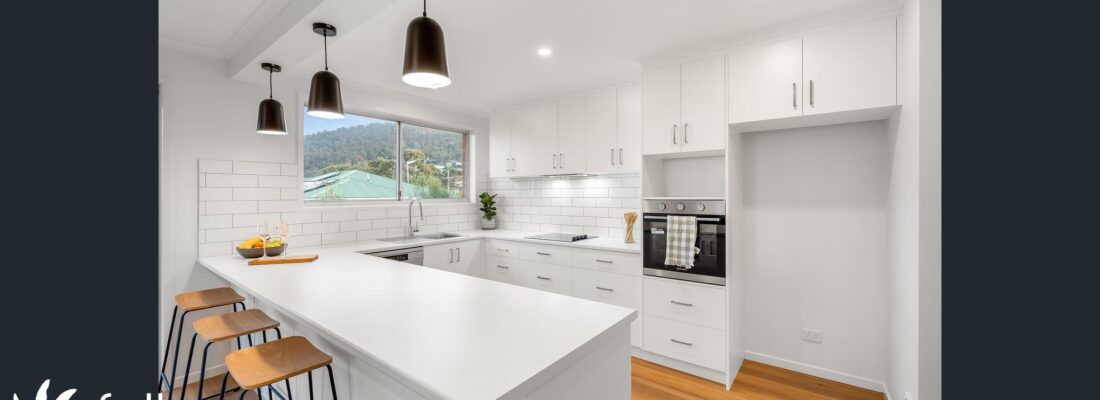 Courtney Bryan Courtney Bryan Fall Real Estate Courtney Bryan