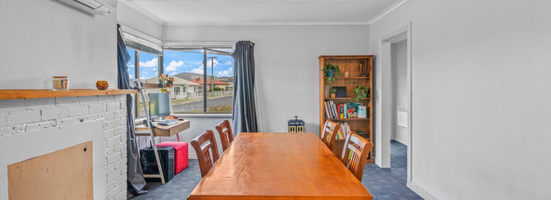 Naomi van Schie Naomi van Schie Fall Real Estate Naomi van Schie