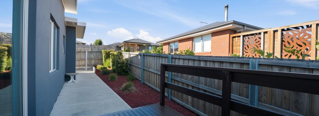 Suzanne Eaton suzanne eaton Fall Real Estate Suzanne Eaton