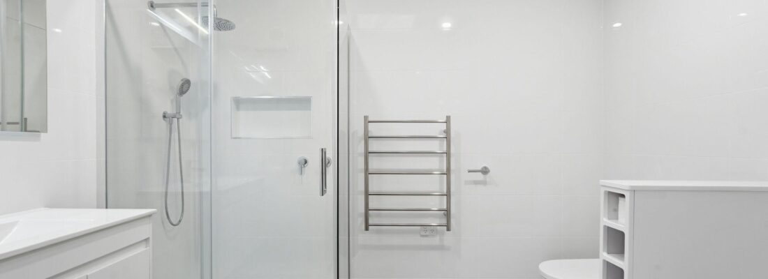 Kelly Fall & Jo Brownless Kelly Fall, Jo Brownless Fall Real Estate Kelly Fall & Jo Brownless