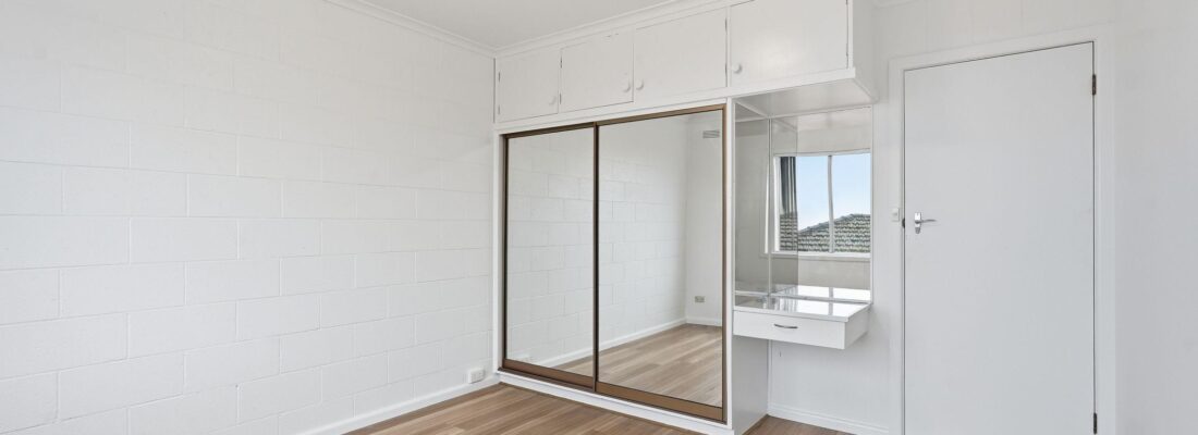 Kelly Fall & Jo Brownless Kelly Fall, Jo Brownless Fall Real Estate Kelly Fall & Jo Brownless