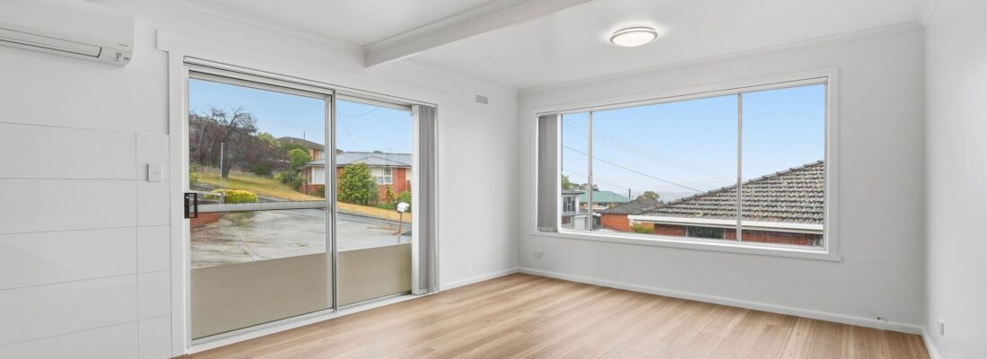 Kelly Fall & Jo Brownless Kelly Fall, Jo Brownless Fall Real Estate Kelly Fall & Jo Brownless