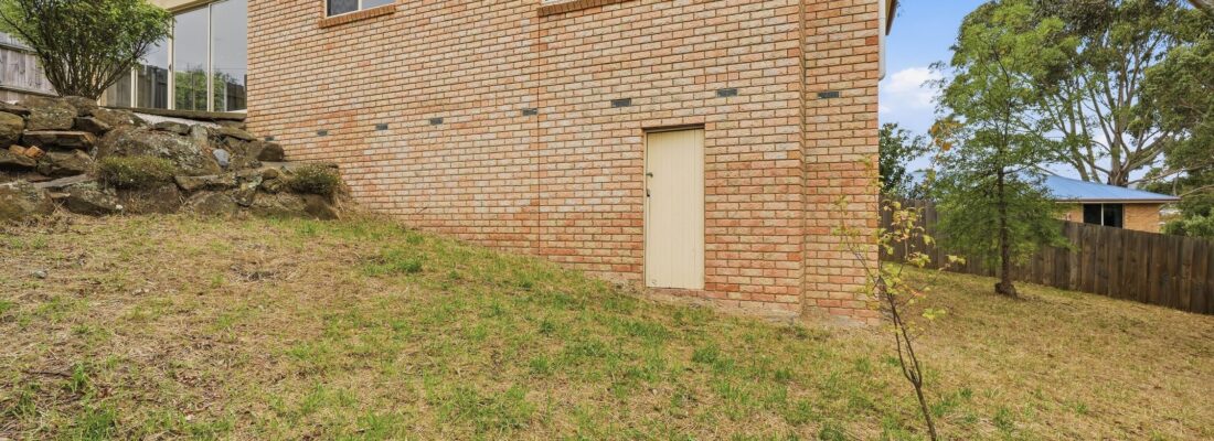 Kelly Fall & Jo Brownless Kelly Fall, Jo Brownless Fall Real Estate Kelly Fall & Jo Brownless