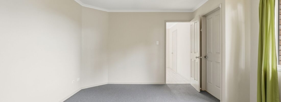 Kelly Fall & Jo Brownless Kelly Fall, Jo Brownless Fall Real Estate Kelly Fall & Jo Brownless